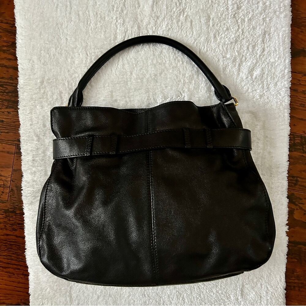 Elegant Black Leather Women's Bag - Picture 8 of 17